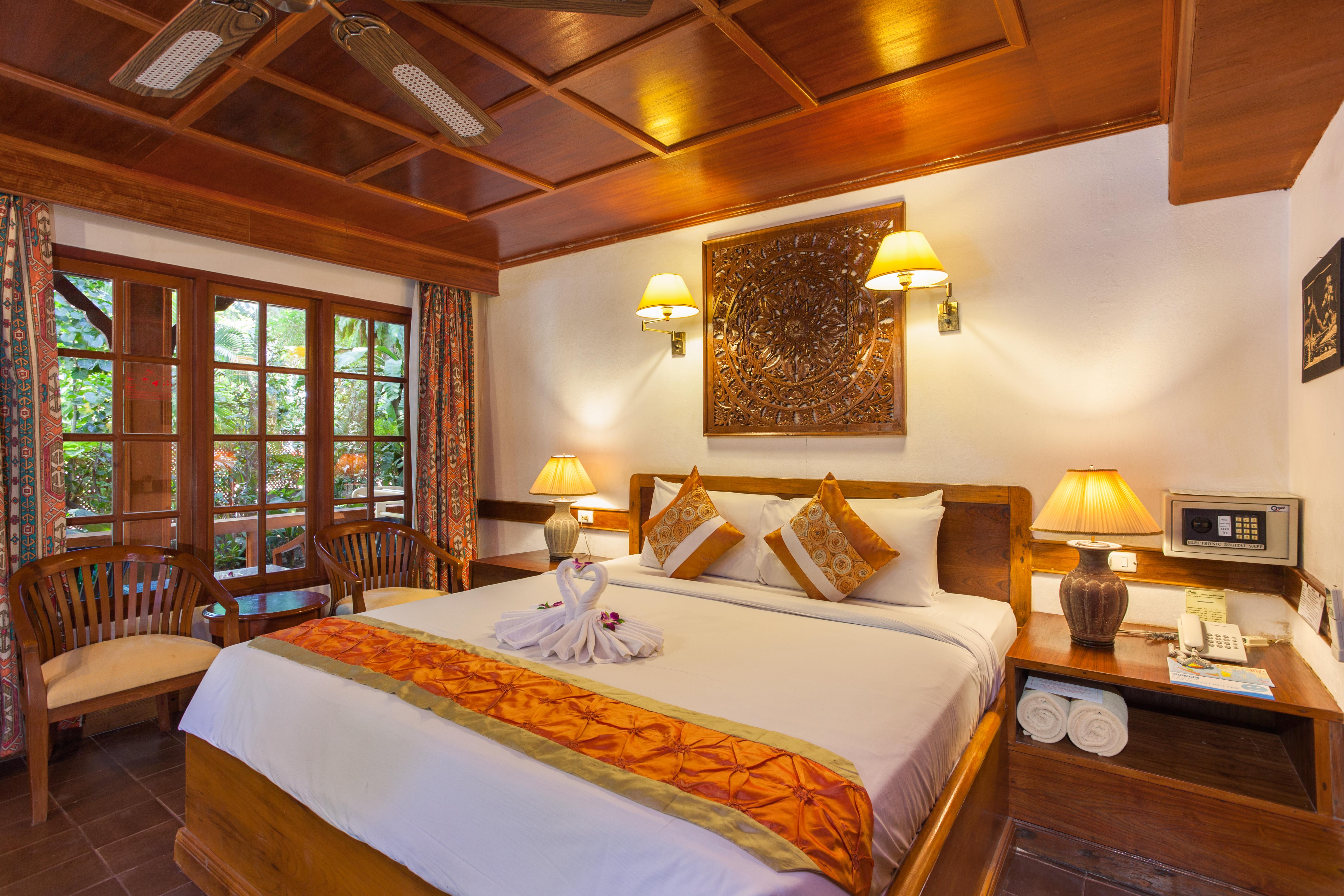 Tropica Bungalow Beach Hotel Patong Eksteriør billede