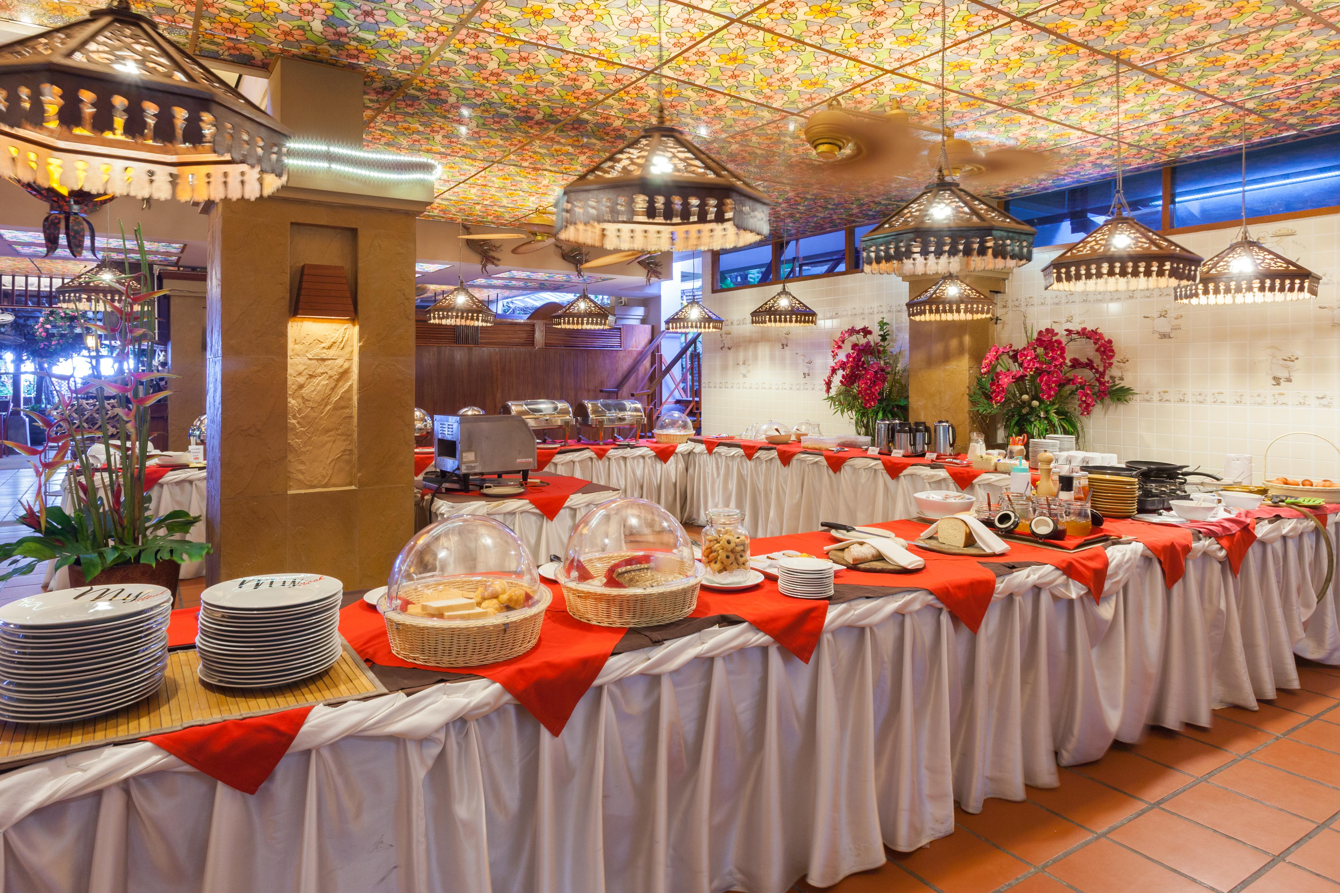 Tropica Bungalow Beach Hotel Patong Eksteriør billede