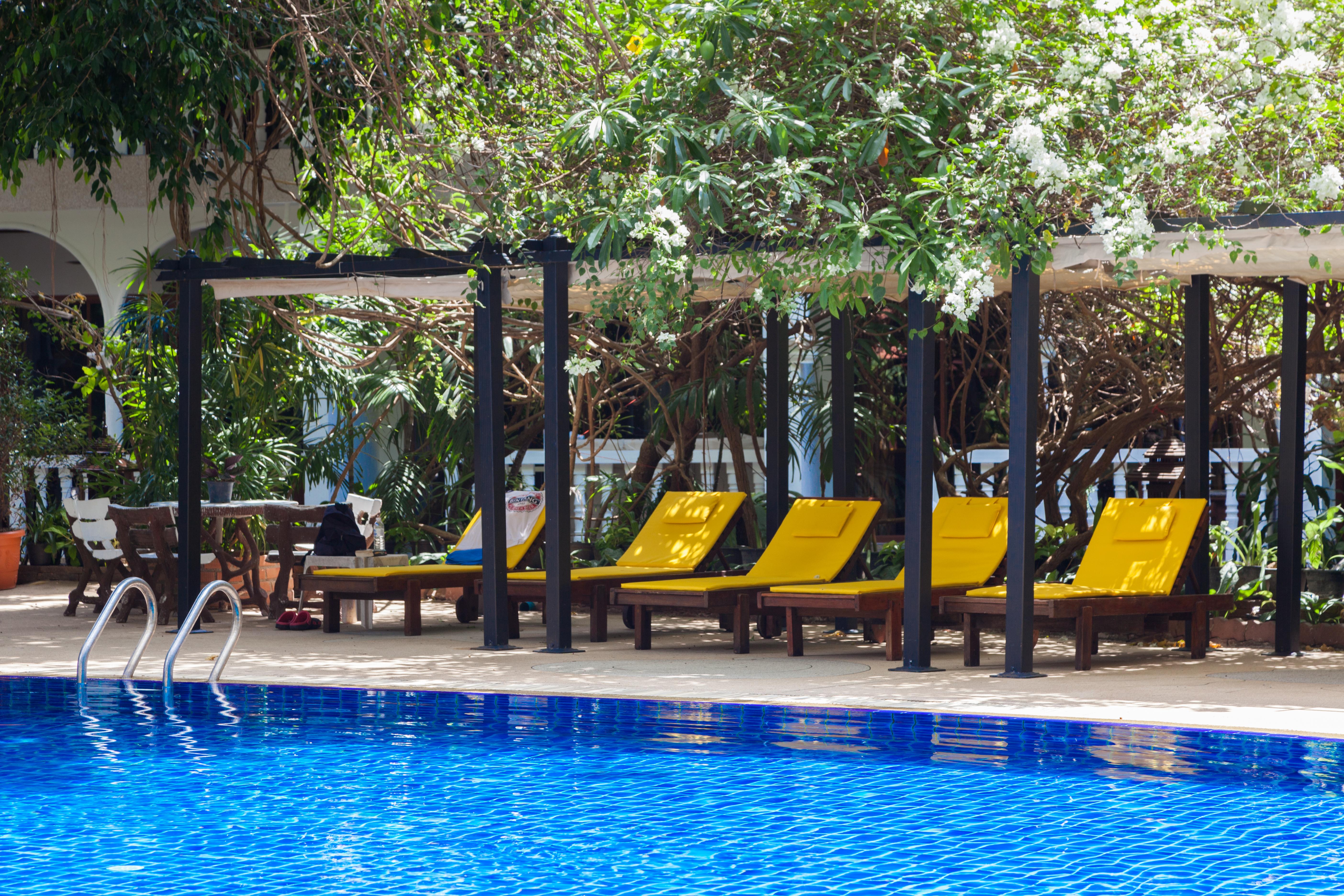 Tropica Bungalow Beach Hotel Patong Eksteriør billede